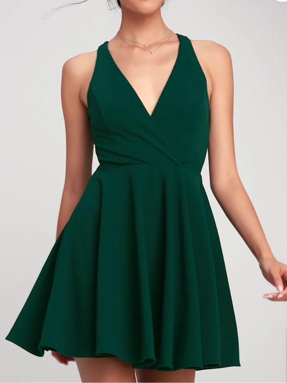 Lulus Wonder Whirl Twist Back Skater Dress